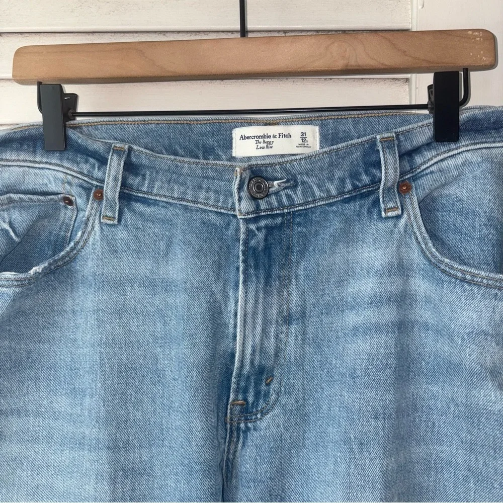 Abercrombie & Fitch The Baggy Low Rise Denim Cuffed Hem Jeans size 12/31 - Picture 4 of 7